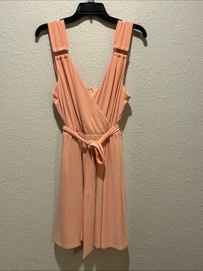 BCBGeneration Peach V‑Neck Tie‑Waist Mini Dress